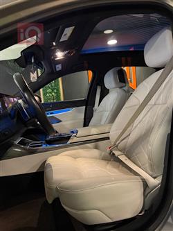 بي ام دبليو الفئة 7